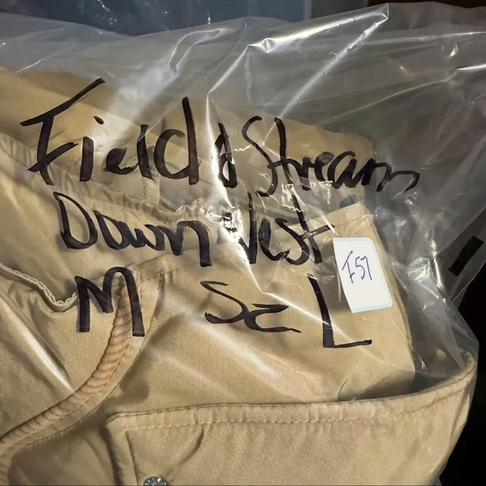 FIELD & STREAM Gordon & Ferguson Co Tan Down Vest Size Large